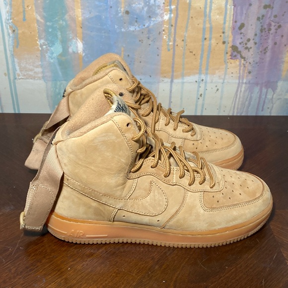 High Top Shoe Air Force 1 High '07 Lv8 Wb Size Nike Air Force '07 LV8